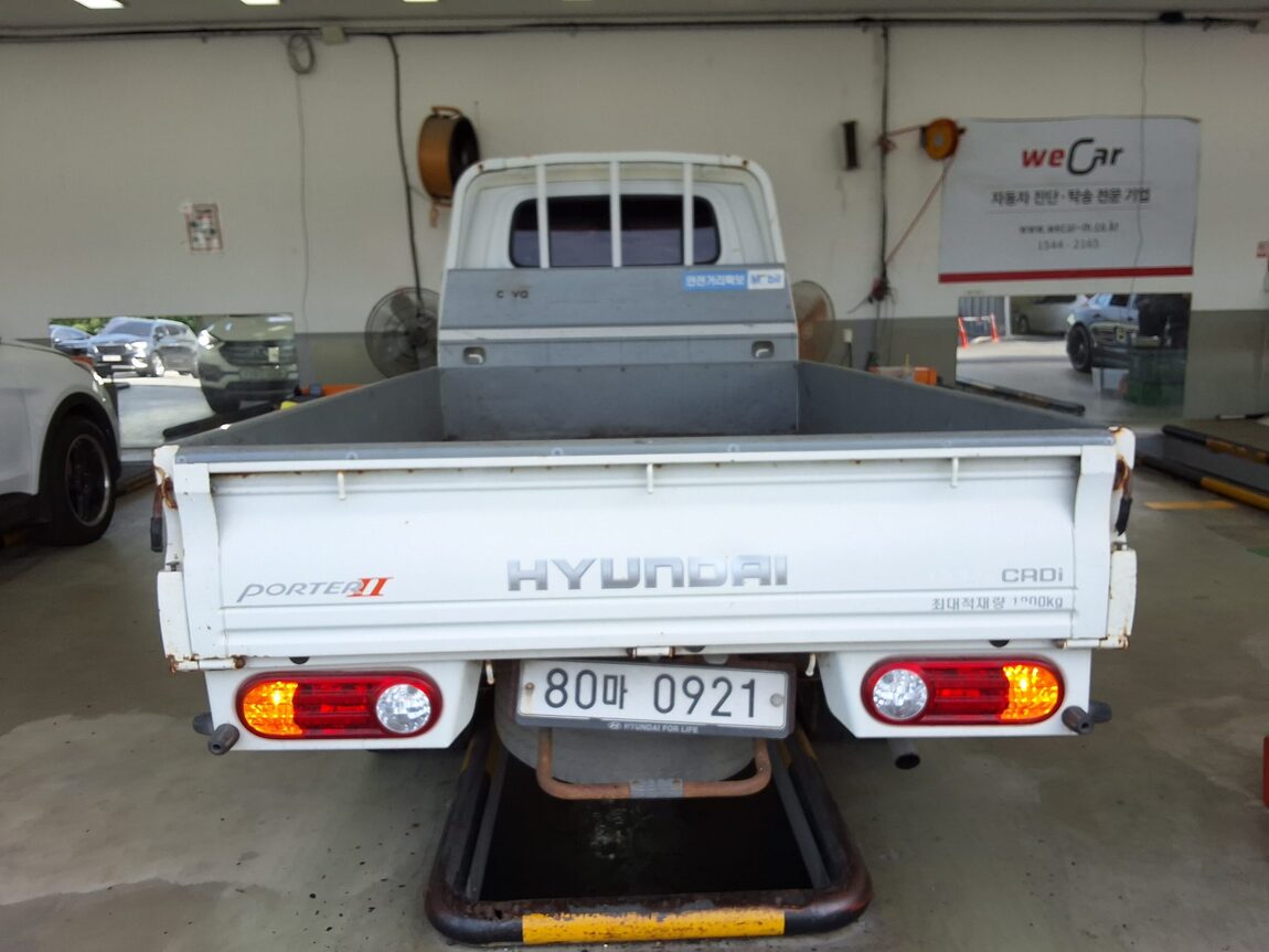 HYUNDAI PORTER II CRDi SUPER CAB EXTRA LONG WHEELBASE SUPER 2016 - zdjęcie 12