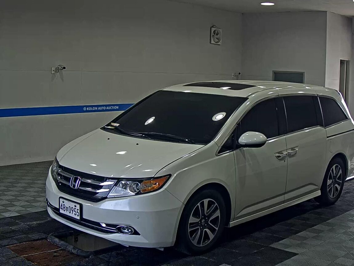 HONDA ODYSSEY (4TH GEN) 3.5 2016 - zdjęcie 2