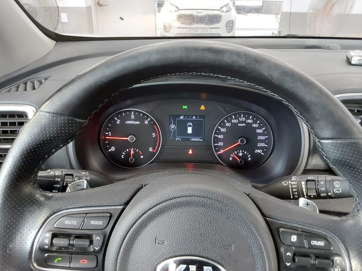 KIA NEW SPORTAGE R2.0 2WD NOBLESSE 2016 - zdjęcie 9
