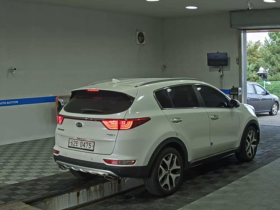 KIA NEW SPORTAGE R2.0 2WD NOBLESSE 2016 - zdjęcie 5