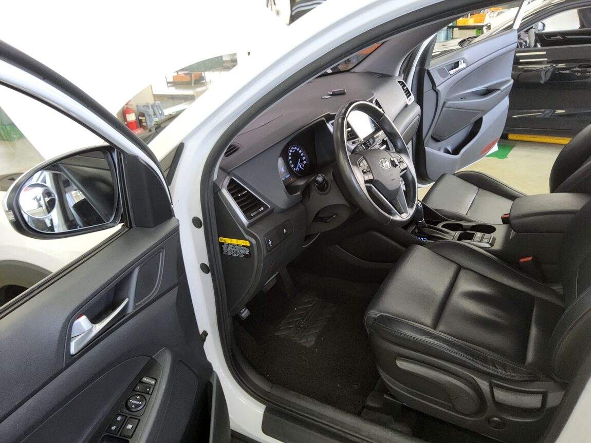 HYUNDAI ALL NEW TUCSON DIESEL R2.0 2WD MODERN 2017 - zdjęcie 10