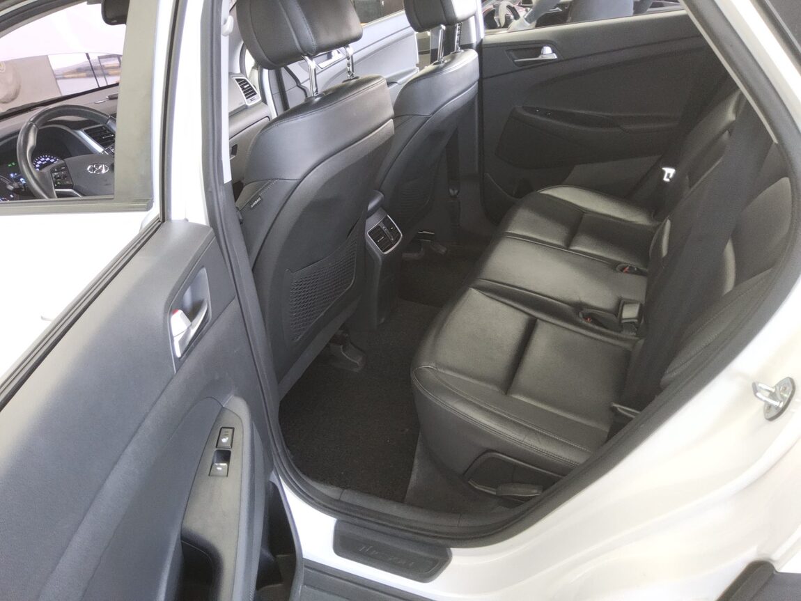 HYUNDAI ALL NEW TUCSON DIESEL R2.0 2WD MODERN 2017 - zdjęcie 12