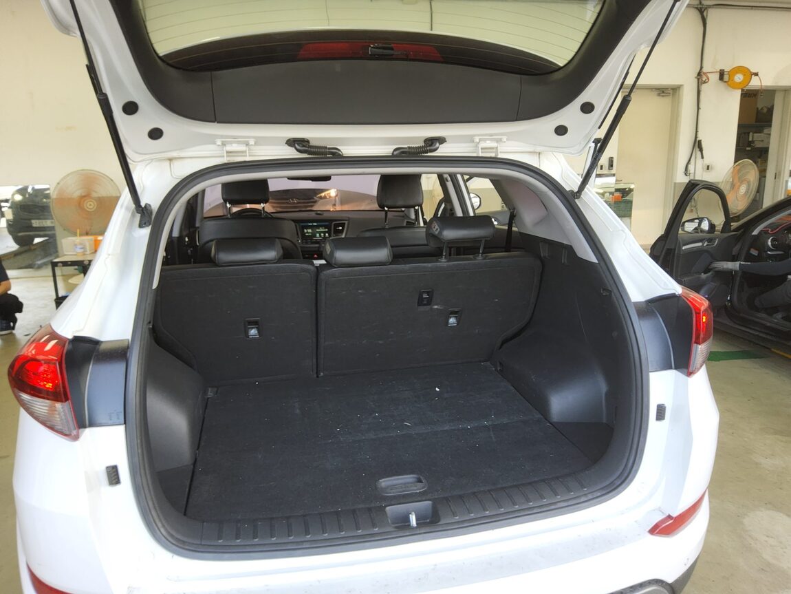 HYUNDAI ALL NEW TUCSON DIESEL R2.0 2WD MODERN 2017 - zdjęcie 15