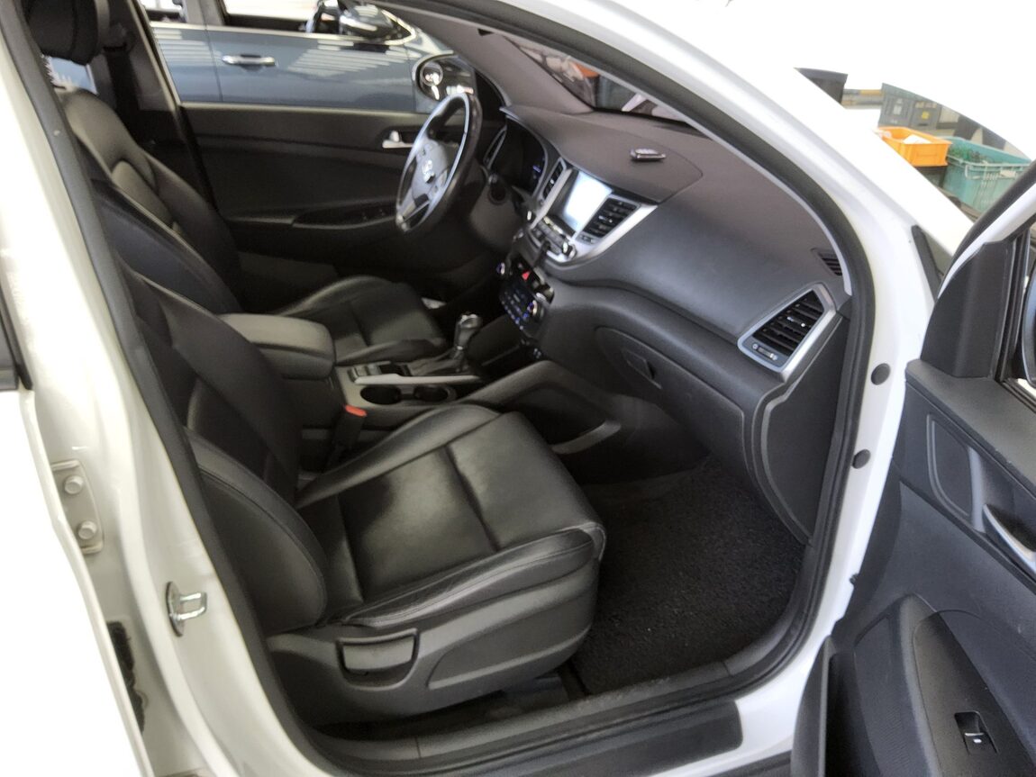 HYUNDAI ALL NEW TUCSON DIESEL R2.0 2WD MODERN 2017 - zdjęcie 14