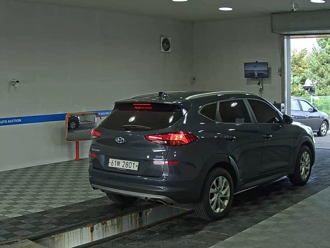 HYUNDAI NEW TUCSON 2.0 DIESEL 2WD MODERN 2019 - zdjęcie 5