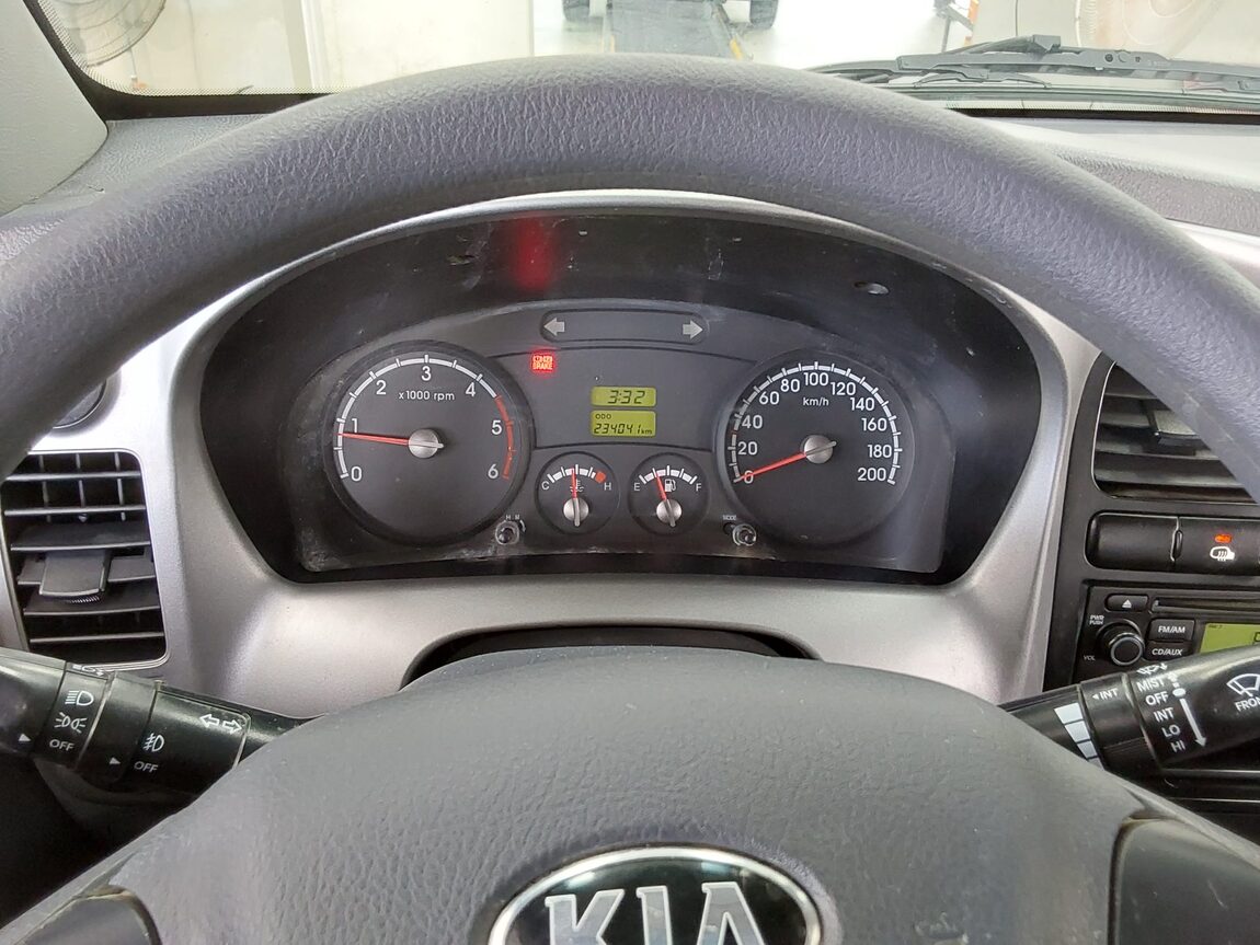 KIA BONGO III CARGO CRDi DOUBLE CAB EXTRA LONG WHEELBASE 2015 - zdjęcie 9