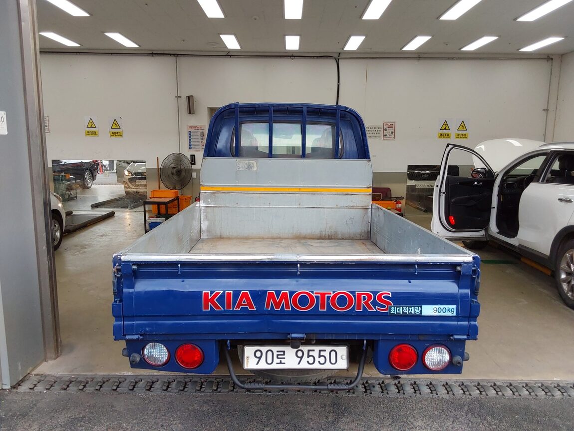 KIA BONGO III CARGO CRDi DOUBLE CAB EXTRA LONG WHEELBASE 2015 - zdjęcie 15