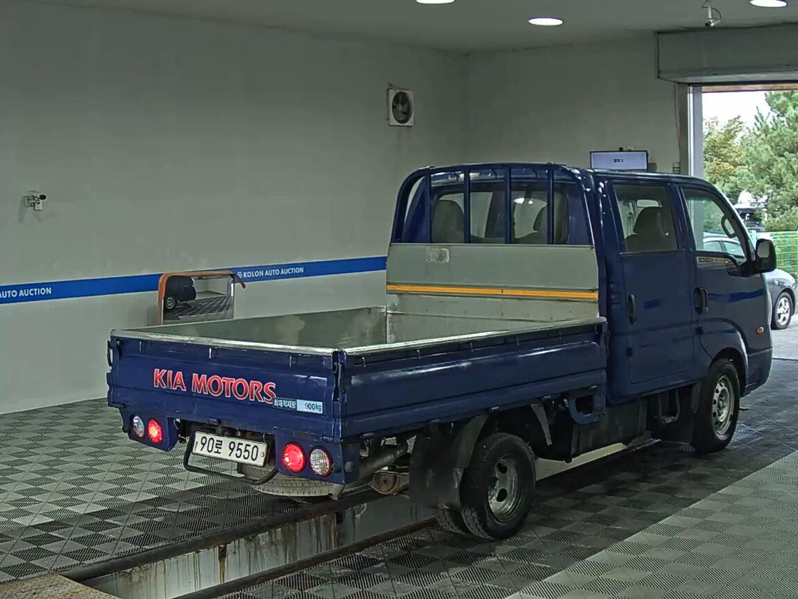 KIA BONGO III CARGO CRDi DOUBLE CAB EXTRA LONG WHEELBASE 2015 - zdjęcie 5