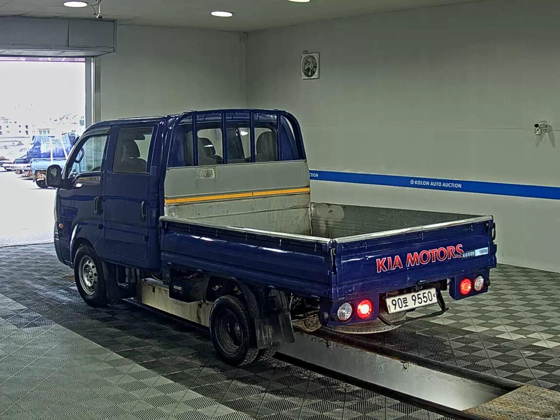 KIA BONGO III CARGO CRDi DOUBLE CAB EXTRA LONG WHEELBASE 2015 - zdjęcie 6
