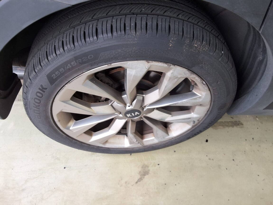 KIA NEW SORENTO (MQ4) 2.2 DIESEL 2WD PRESTIGE 2021 - zdjęcie 25
