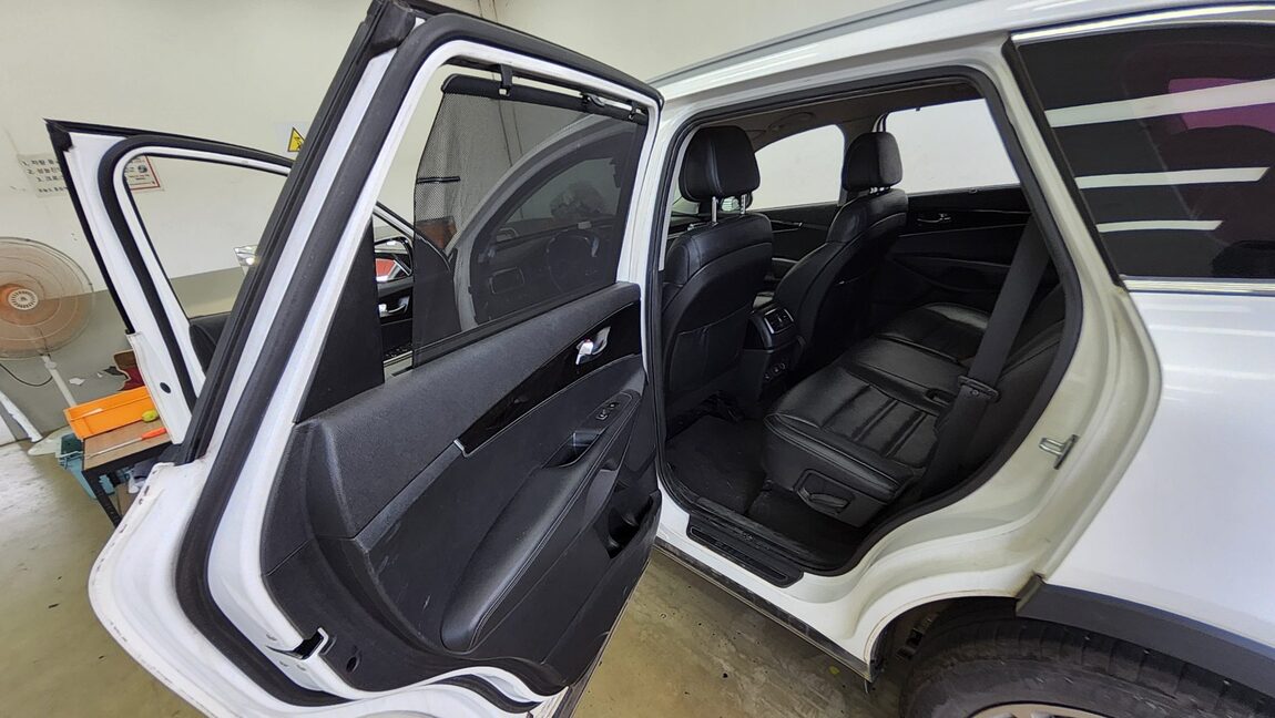 KIA ALL NEW SORENTO R2.2 4WD NOBLESSE 2015 - zdjęcie 12
