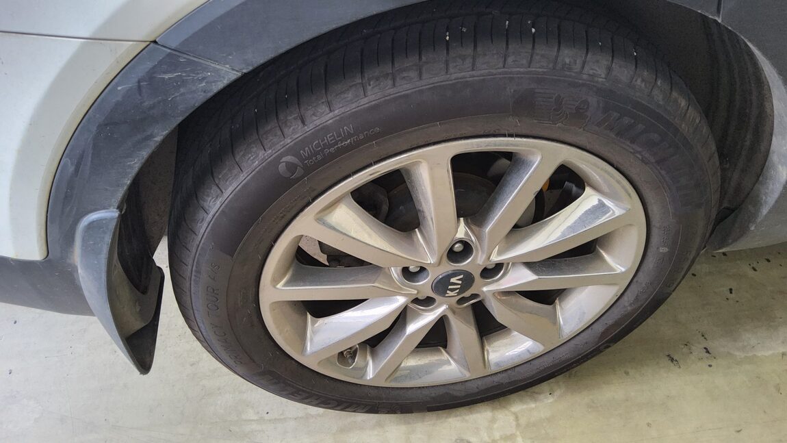 KIA ALL NEW SORENTO R2.2 4WD NOBLESSE 2015 - zdjęcie 24