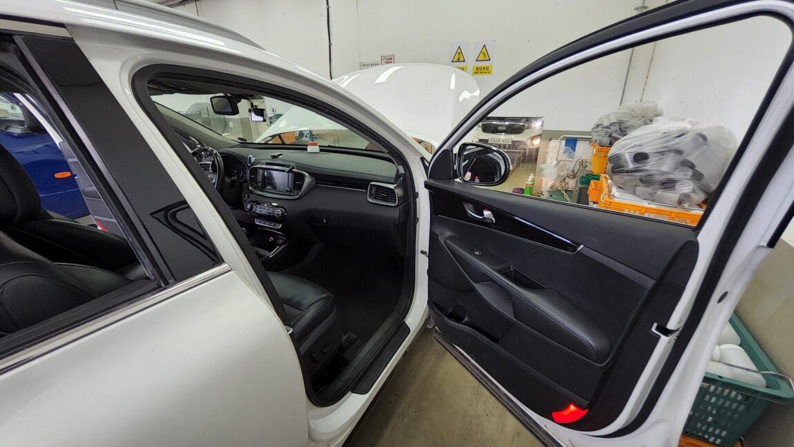 KIA ALL NEW SORENTO R2.2 4WD NOBLESSE 2015 - zdjęcie 14