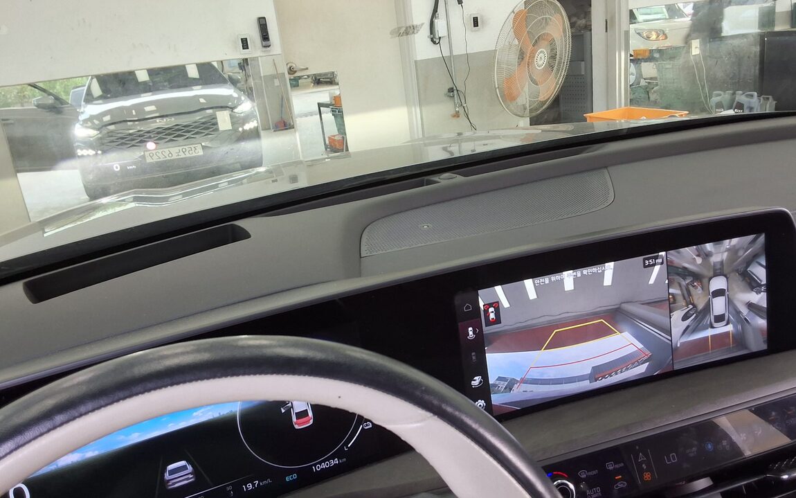 KIA K8 HYBRID HEV SIGNATURE 2022 - zdjęcie 19