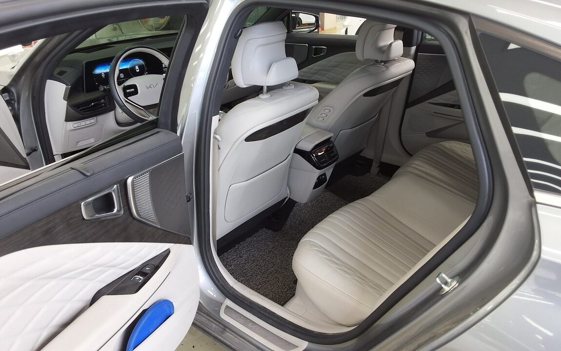 KIA K8 HYBRID HEV SIGNATURE 2022 - zdjęcie 12
