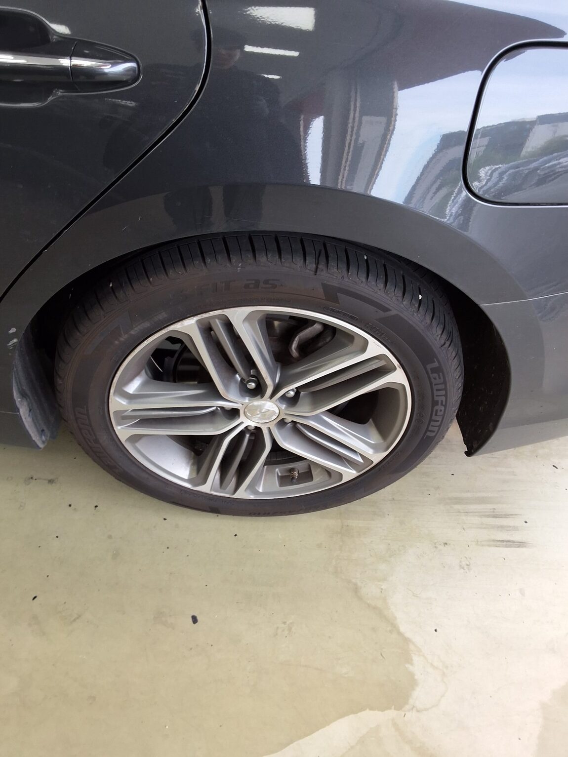 HYUNDAI GRANDEUR IG 3.0 LPi RENTAL CAR MODERN 2019 - zdjęcie 22