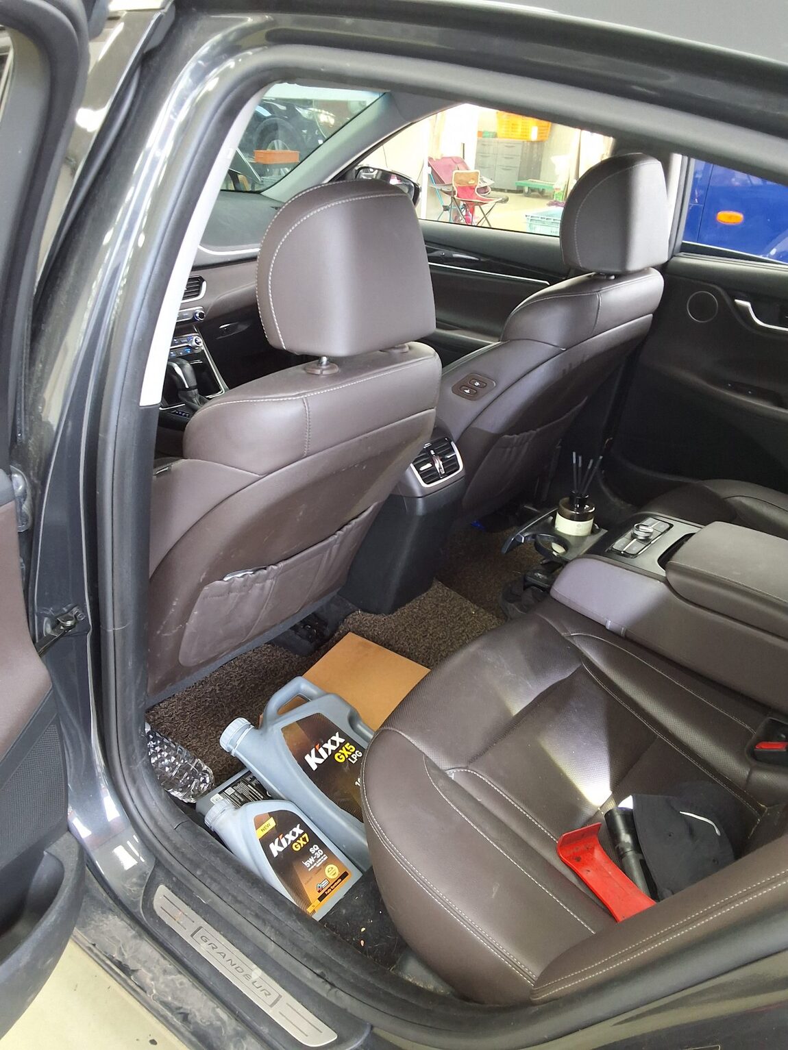 HYUNDAI GRANDEUR IG 3.0 LPi RENTAL CAR MODERN 2019 - zdjęcie 12