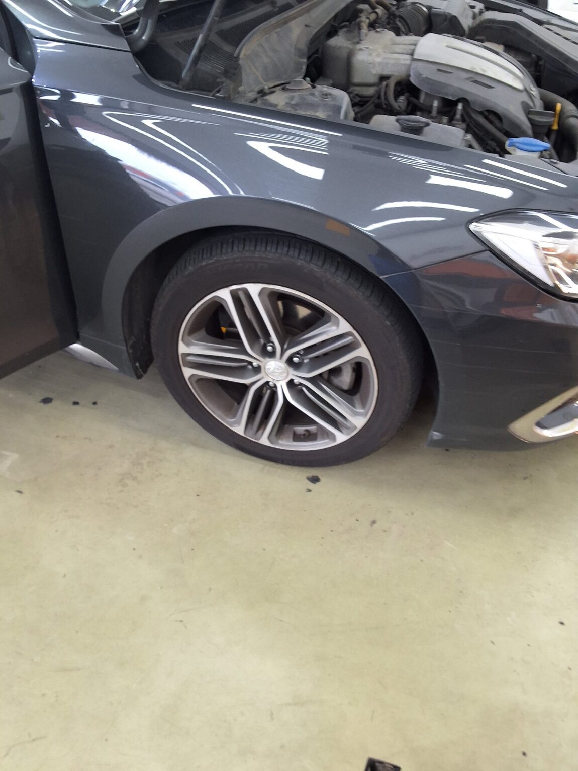 HYUNDAI GRANDEUR IG 3.0 LPi RENTAL CAR MODERN 2019 - zdjęcie 23