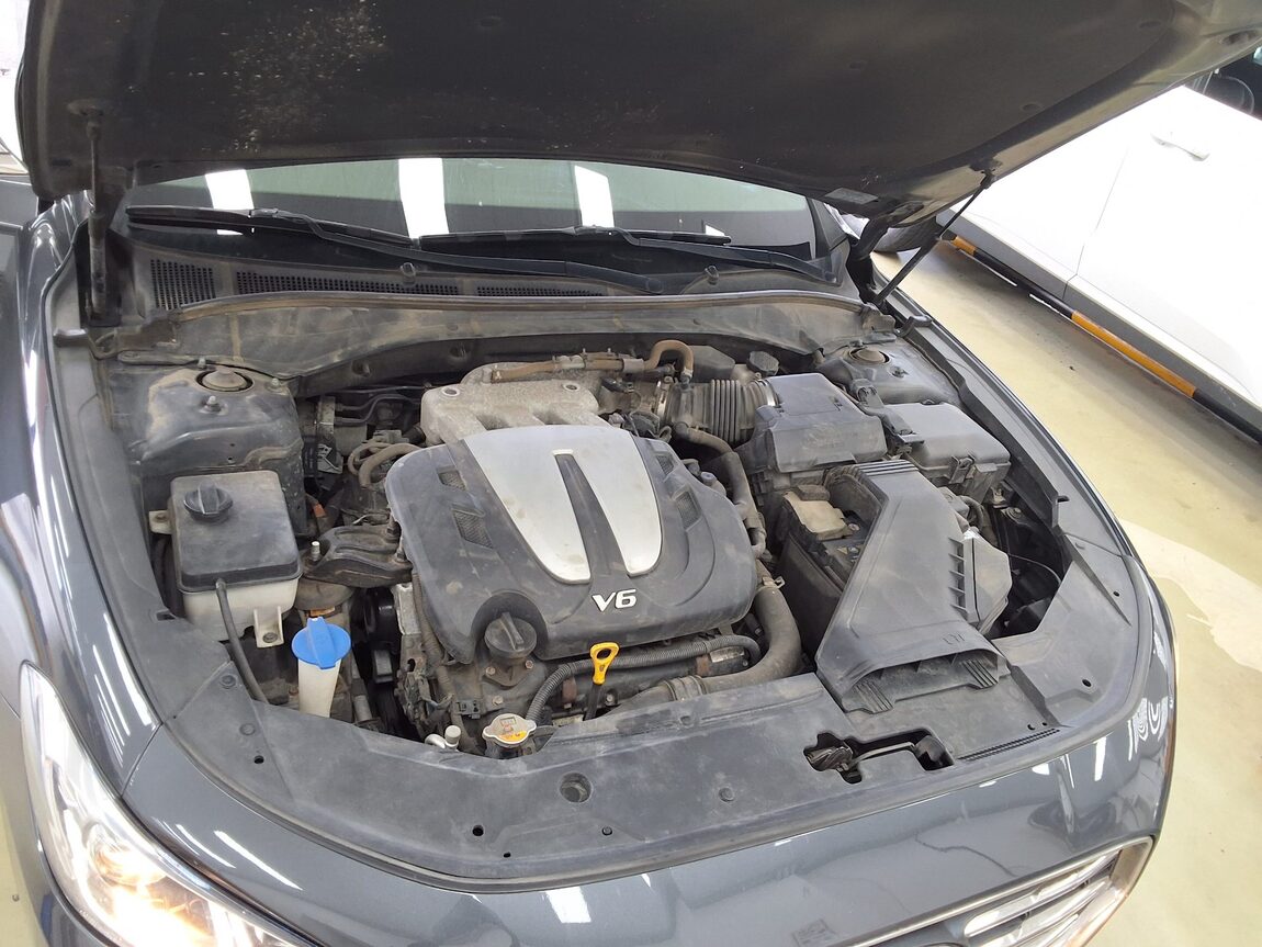 HYUNDAI GRANDEUR IG 3.0 LPi RENTAL CAR MODERN 2019 - zdjęcie 19