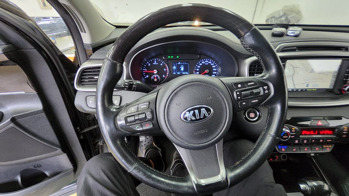 KIA ALL NEW SORENTO R2.0 2WD PRESTIGE 2015 - zdjęcie 17