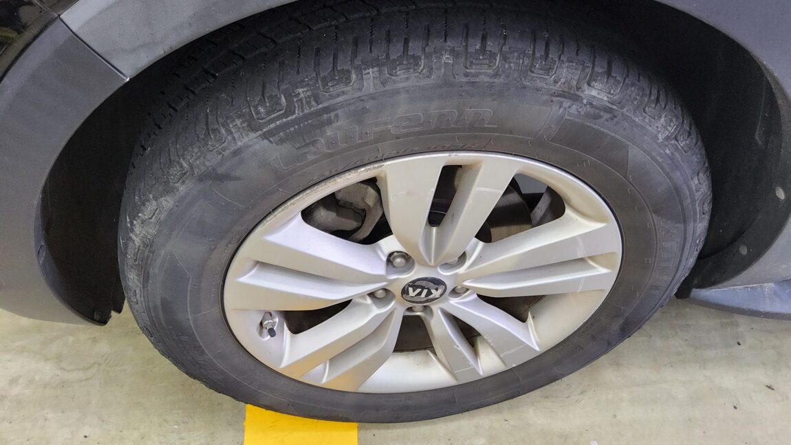 KIA ALL NEW SORENTO R2.0 2WD PRESTIGE 2015 - zdjęcie 21