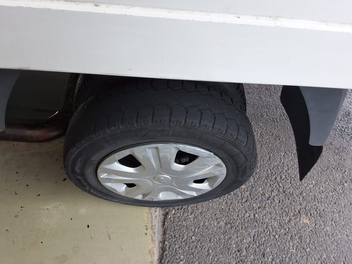 KIA BONGO III CARGO BUILT-IN BOX TRUCK 1 TON KING CAB 2019 - zdjęcie 20