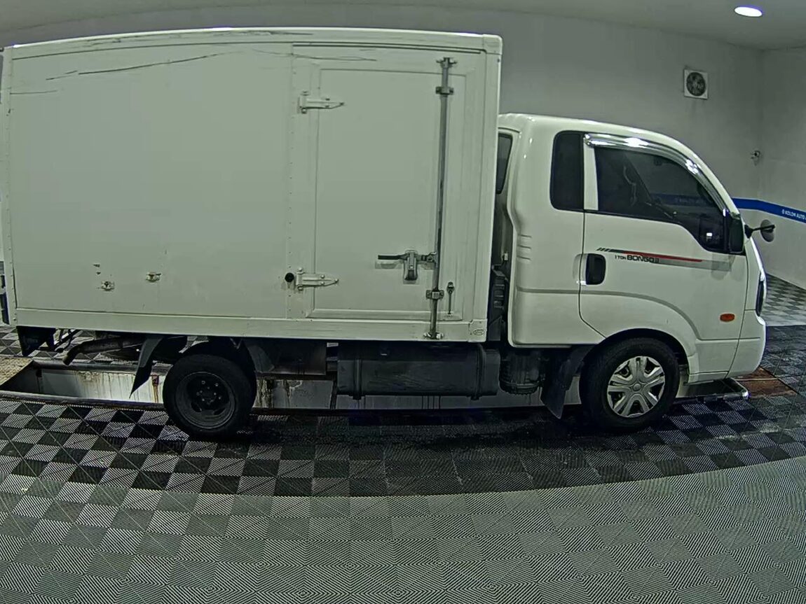 KIA BONGO III CARGO BUILT-IN BOX TRUCK 1 TON KING CAB 2019 - zdjęcie 4