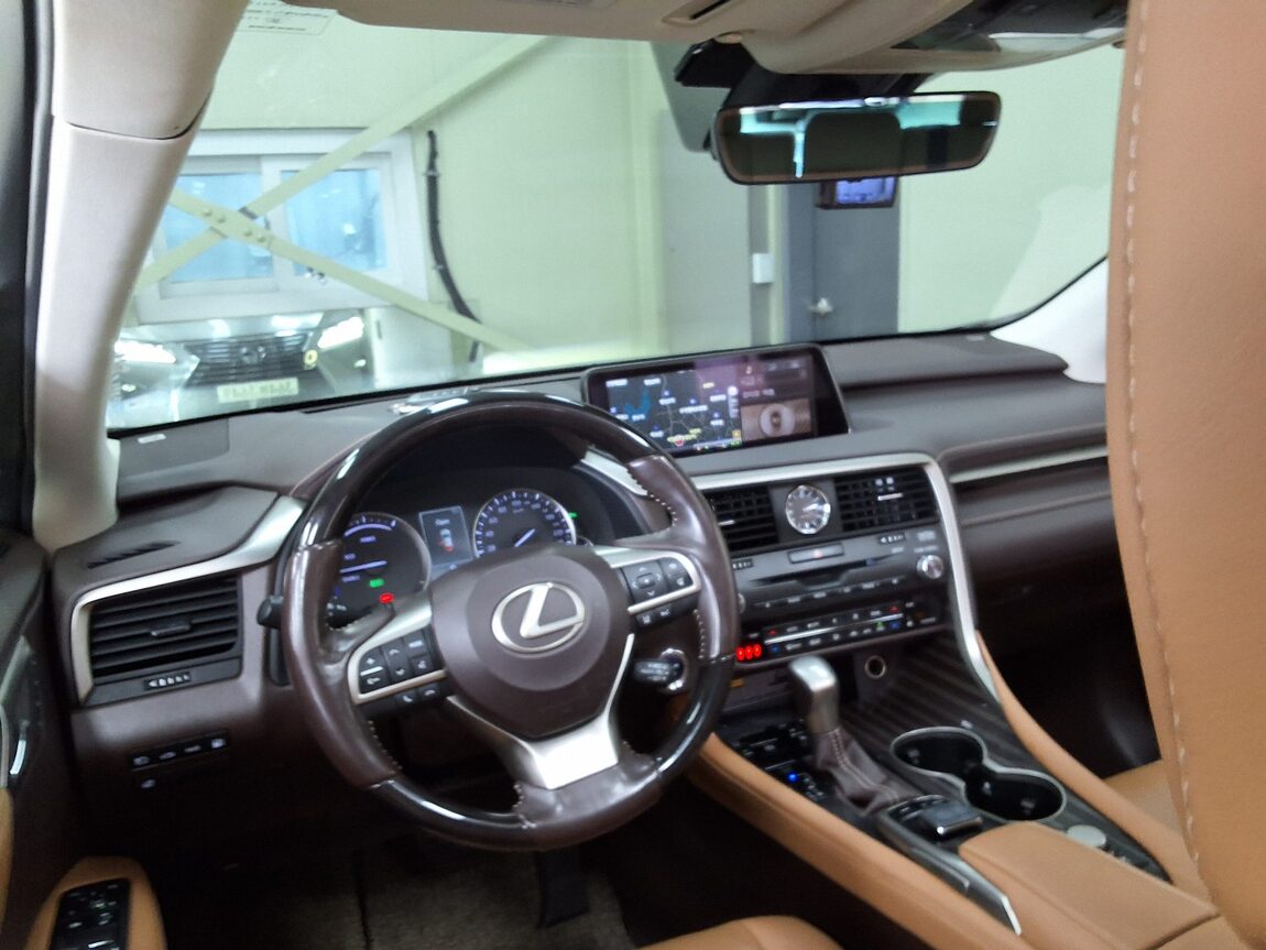 LEXUS RX (4TH GEN) 450h SUPREME 2019 - zdjęcie 12