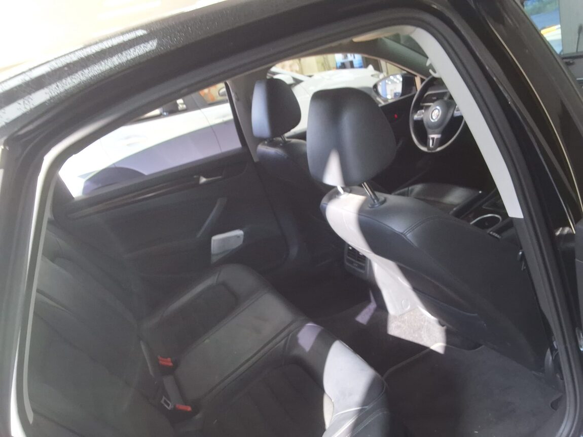 VOLKSWAGEN THE NEW PASSAT (7TH GEN) 2.0 TDI 2015 - zdjęcie 14