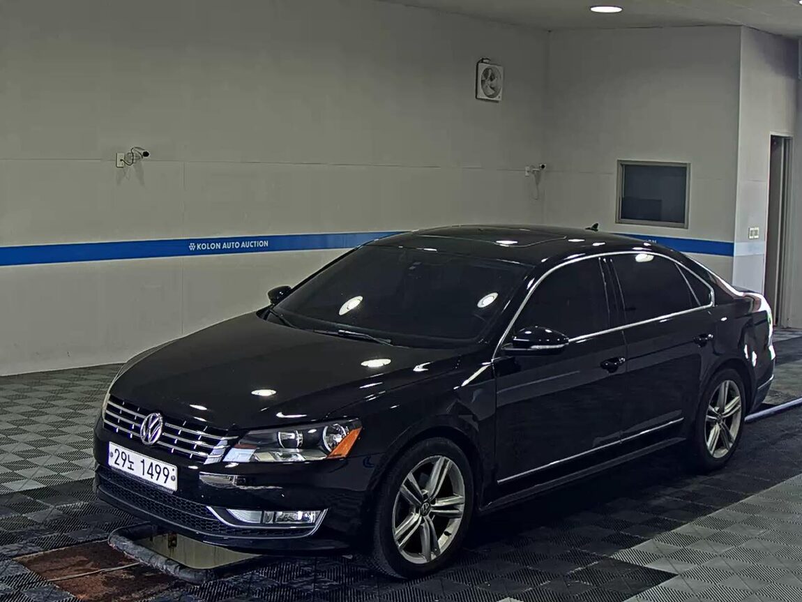 VOLKSWAGEN THE NEW PASSAT (7TH GEN) 2.0 TDI 2015 - zdjęcie 2
