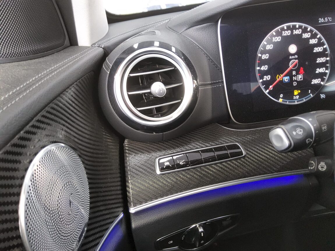 MERCEDES-BENZ E-CLASS (5TH GEN) E300 4MATIC EXCLUSIVE 2019 - zdjęcie 19