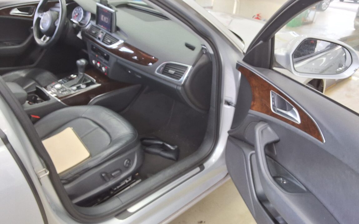 AUDI A6 (4TH GEN) 2.0 TFSI DYNAMIC 2012 - zdjęcie 14