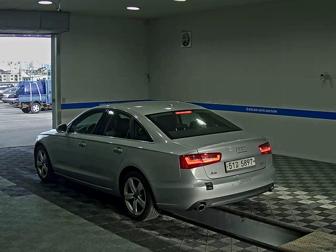 AUDI A6 (4TH GEN) 2.0 TFSI DYNAMIC 2012 - zdjęcie 6