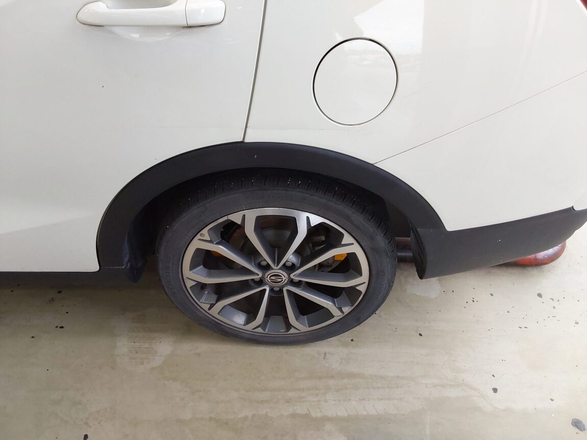 KG MOBILITY (SSANGYONG) TIVOLI AIR GASOLINE 2WD RX 2017 - zdjęcie 22