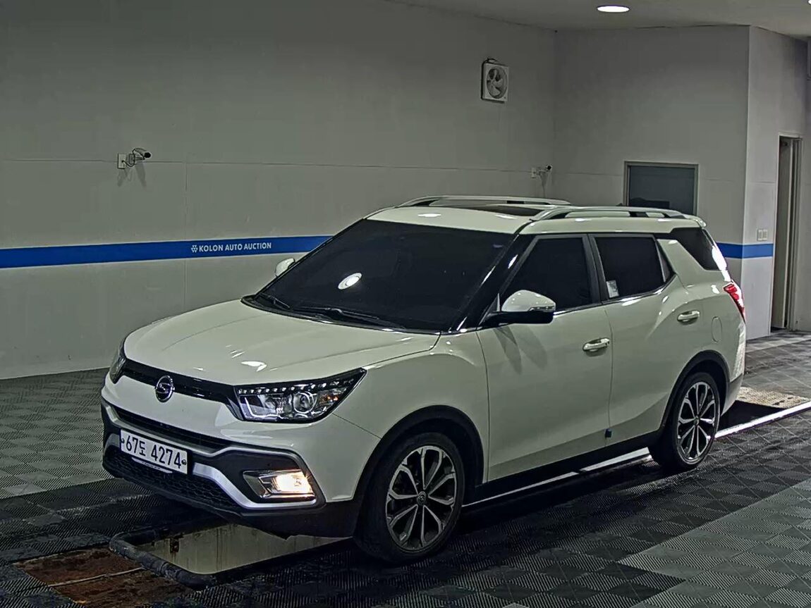 KG MOBILITY (SSANGYONG) TIVOLI AIR GASOLINE 2WD RX 2017 - zdjęcie 2