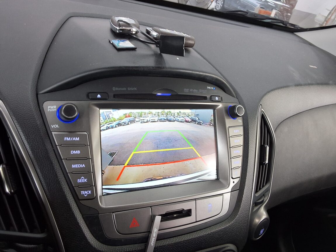 HYUNDAI NEW TUCSON ix DIESEL R2.0 4WD MODERN 2014 - zdjęcie 18