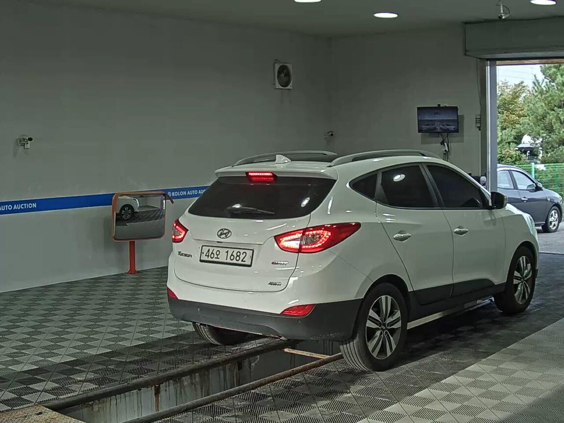 HYUNDAI NEW TUCSON ix DIESEL R2.0 4WD MODERN 2014 - zdjęcie 5
