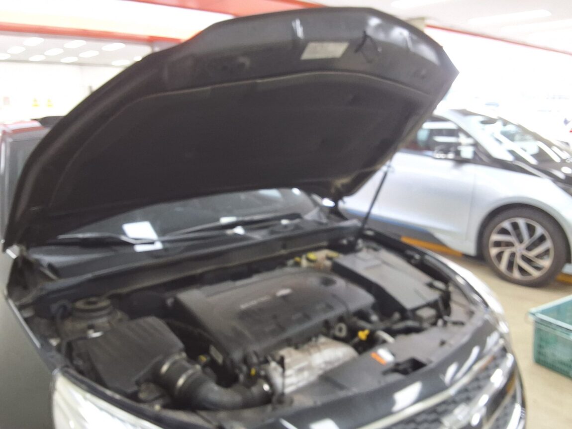 CHEVROLET (DAEWOO) MALIBU 2.0 DIESEL LT PREMIUM PACK 2015 - zdjęcie 18