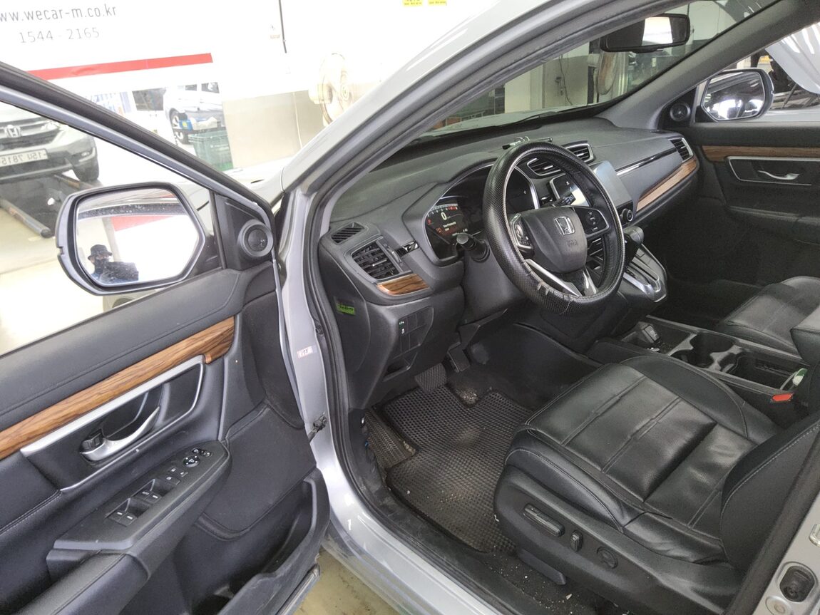HONDA CR-V (5TH GEN) 1.5 4WD EX-L 2017 - zdjęcie 10