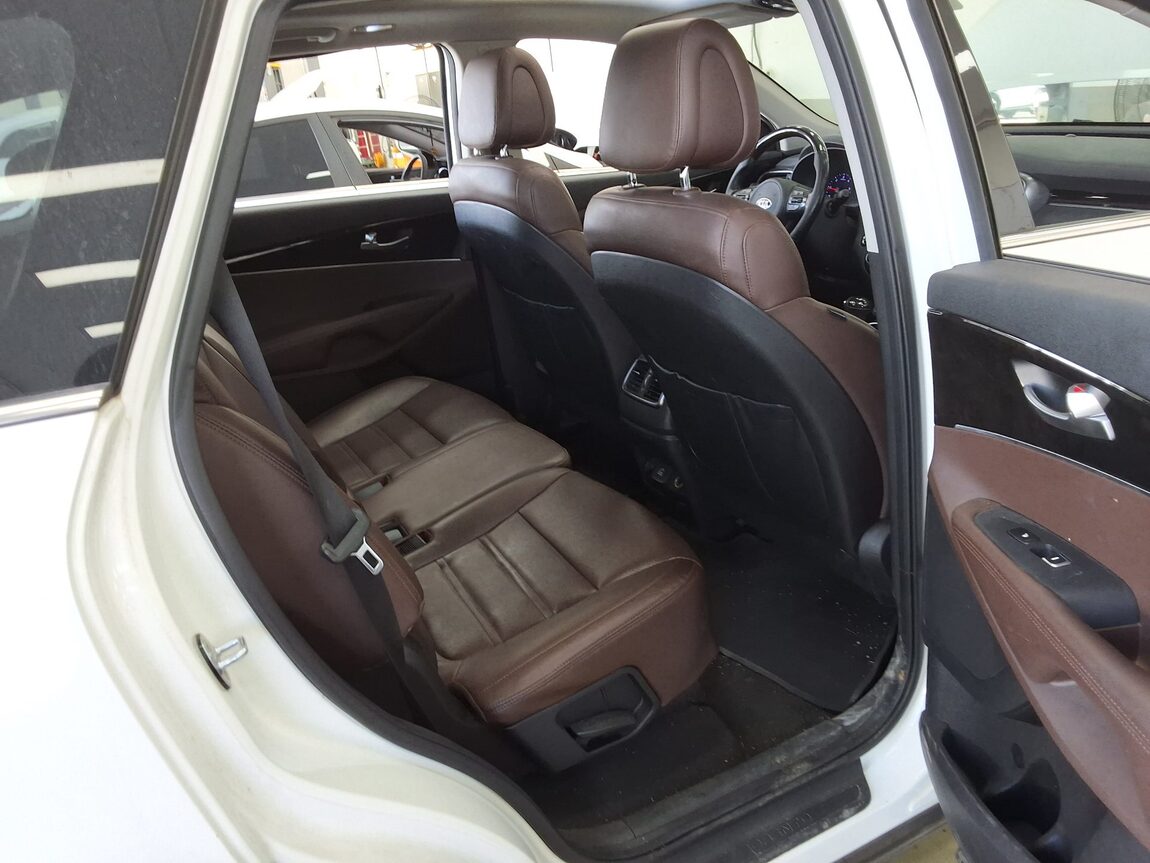 KIA ALL NEW SORENTO R2.0 2WD NOBLESSE 2016 - zdjęcie 13