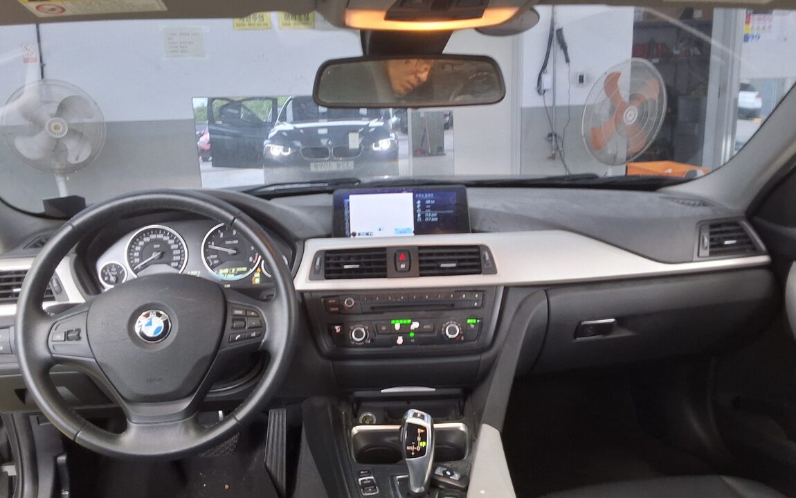 BMW 3 SERIES (6TH GEN) 320d ED EDITION 2014 - zdjęcie 11