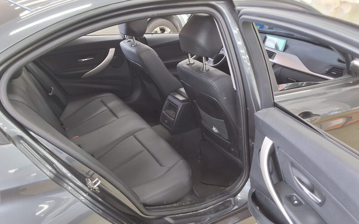 BMW 3 SERIES (6TH GEN) 320d ED EDITION 2014 - zdjęcie 13