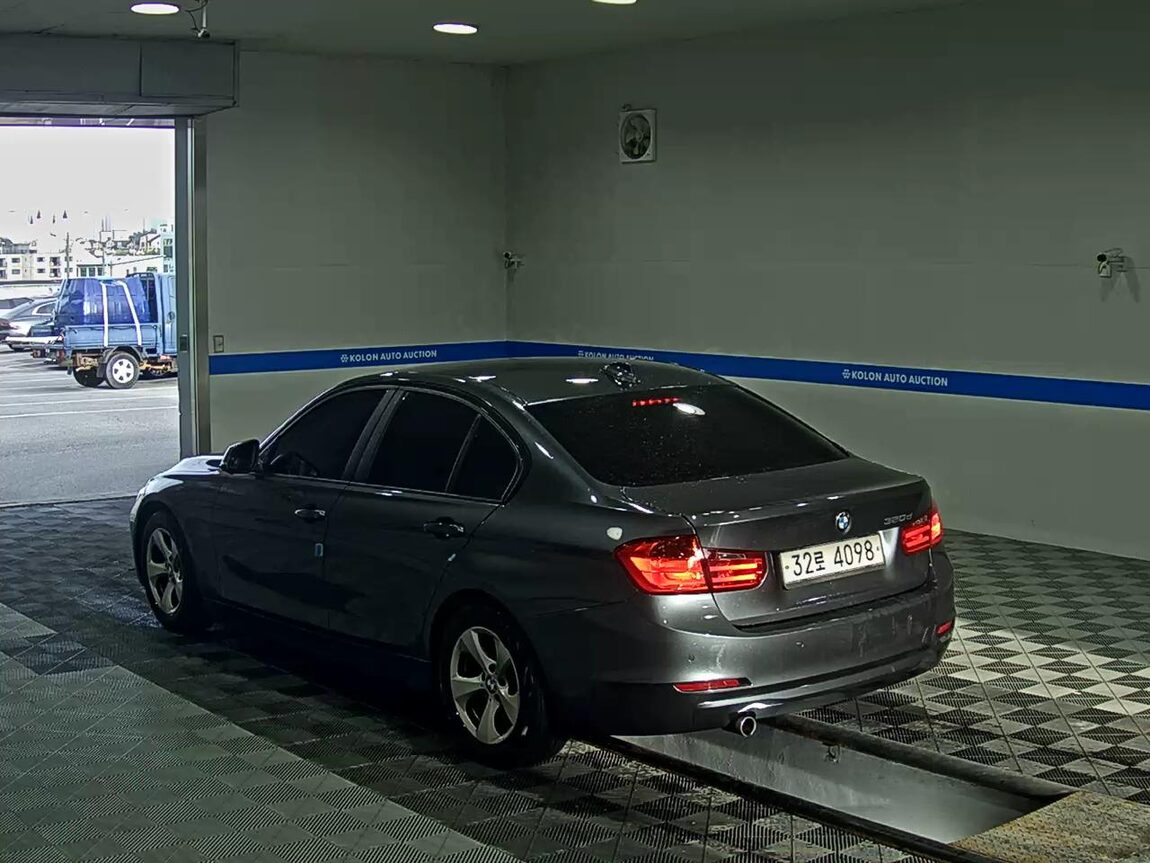 BMW 3 SERIES (6TH GEN) 320d ED EDITION 2014 - zdjęcie 6
