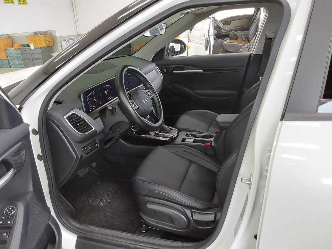 KIA THE NEW SELTOS 1.6 GASOLINE TURBO 2WD TRENDY 2025 - zdjęcie 10