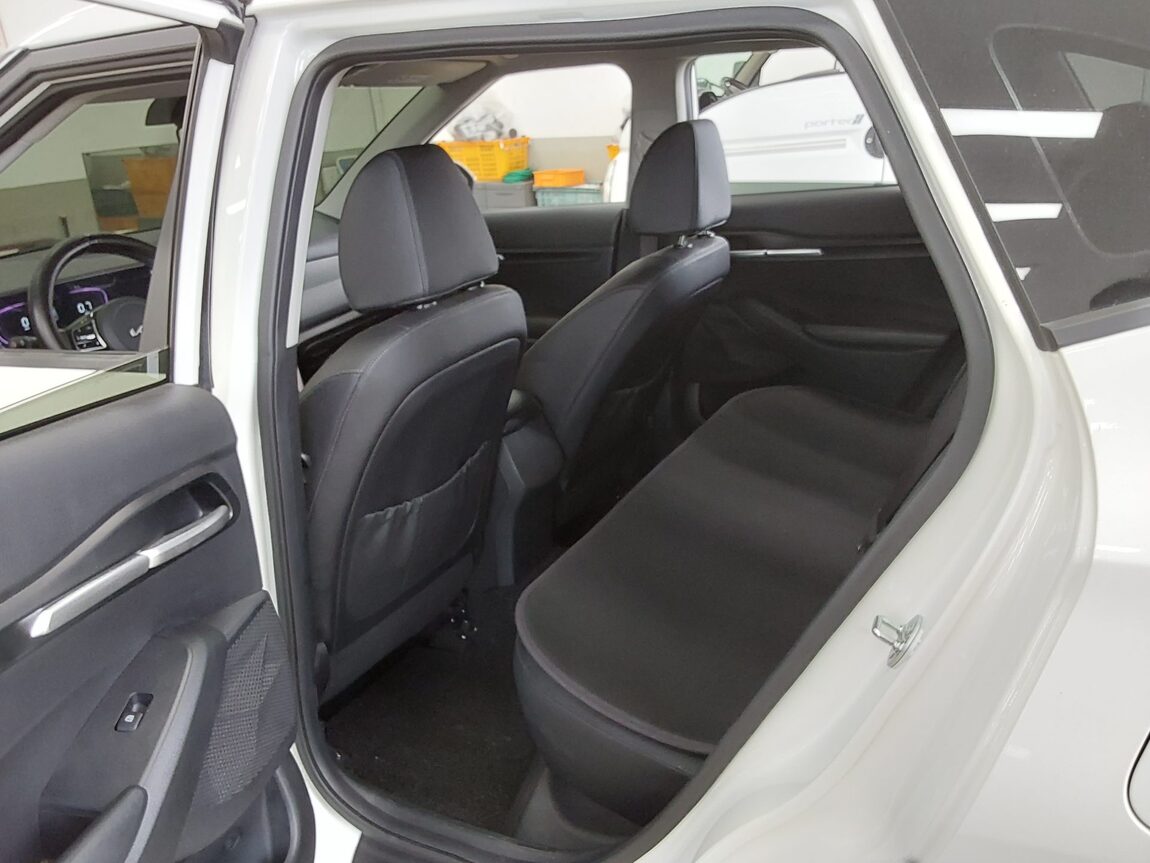 KIA THE NEW SELTOS 1.6 GASOLINE TURBO 2WD TRENDY 2025 - zdjęcie 12