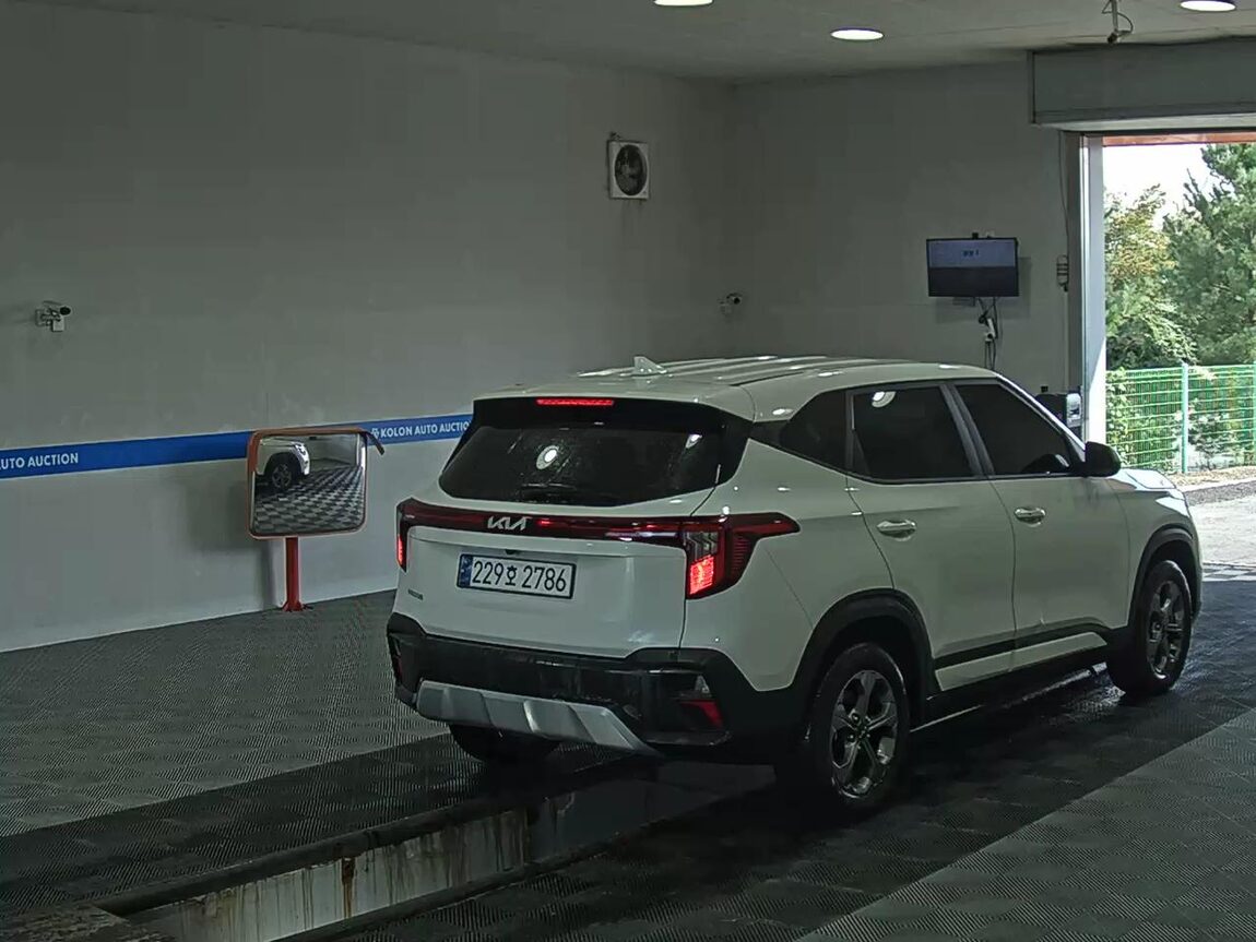 KIA THE NEW SELTOS 1.6 GASOLINE TURBO 2WD TRENDY 2025 - zdjęcie 5