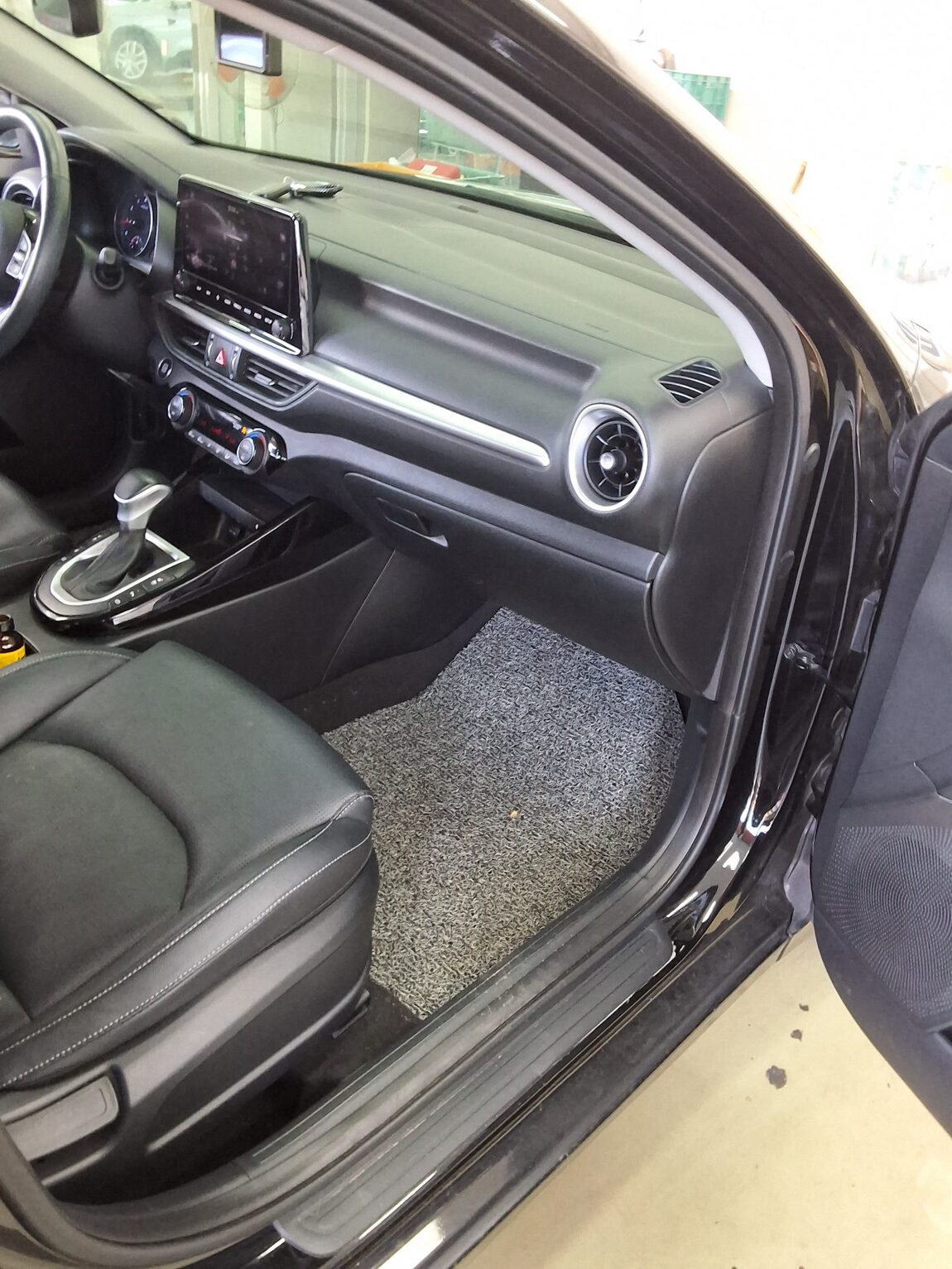 KIA THE NEW K3 1.6 GASOLINE NOBLESSE 2022 - zdjęcie 14