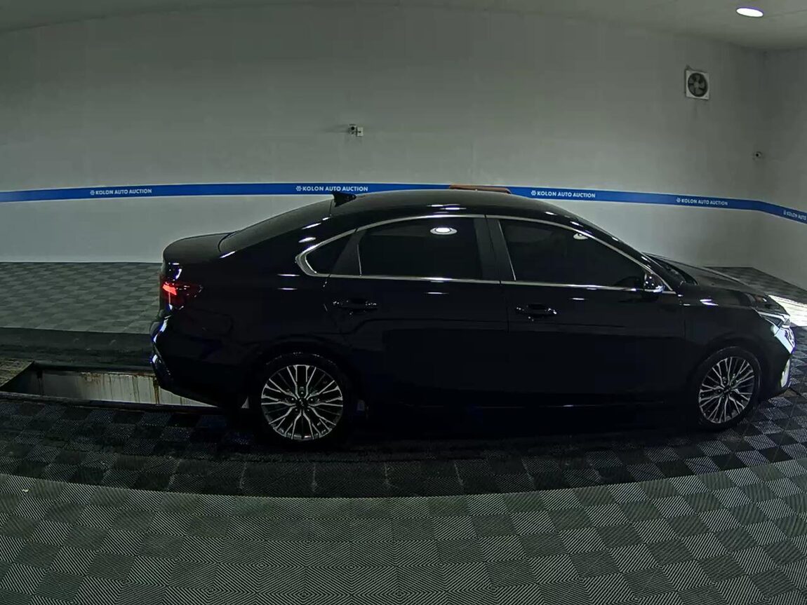 KIA THE NEW K3 1.6 GASOLINE NOBLESSE 2022 - zdjęcie 4