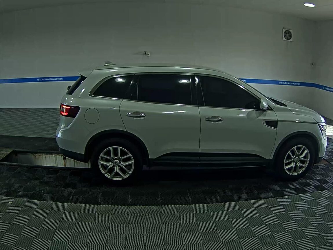 RENAULT (SAMSUNG) QM6 2.0 dCi 2WD LE 2017 - zdjęcie 4