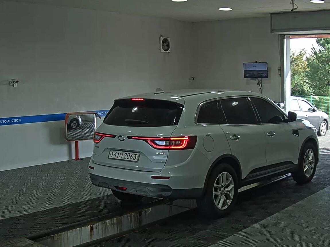 RENAULT (SAMSUNG) QM6 2.0 dCi 2WD LE 2017 - zdjęcie 5